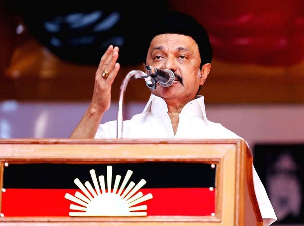 “பாஜக அரசின் பாரபட்சத்துக்கு இடையே மகத்தான சாதனை படைக்கும் திமுக ஆட்சி” - செல்வப்பெருந்தகை புகழாரம் !