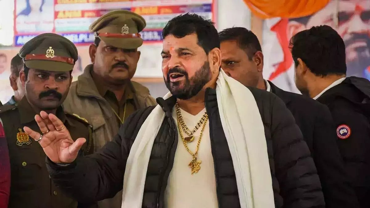 மல்யுத்த வீராங்கனைகள் பாலியல் விவகாரம் : பிரிஜ் பூஷனின் மகனுக்கு சீட் கொடுத்த பாஜக - குவியும் கண்டனம்!