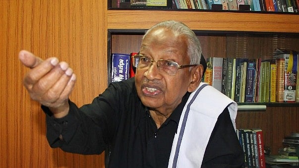 எச்சில் இலைமீது அங்கப்பிரதட்சணம் - அரசமைப்புச் சட்டத்திற்கு எதிரான தீர்ப்பு : கி.வீரமணி ஆவேசம்!