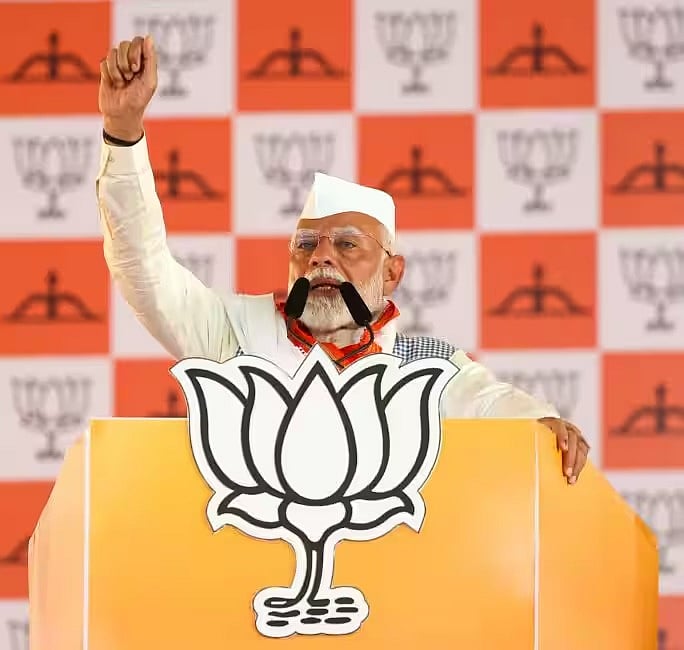 மோடியின் பிரம்மாண்ட பொதுக்கூட்டத்தில் முழக்கமிட்ட விவசாயிகள்... மோடி கையாண்ட உத்தி என்ன?