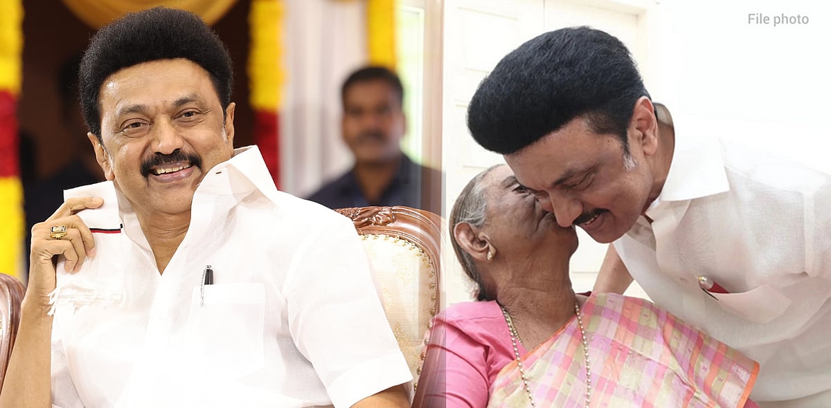 “பாசத்தோடு அரவணைக்கும் அன்பின் திருவுரு அம்மா” : முதலமைச்சர் மு.க.ஸ்டாலினின் அன்னையர் தின வாழ்த்து!