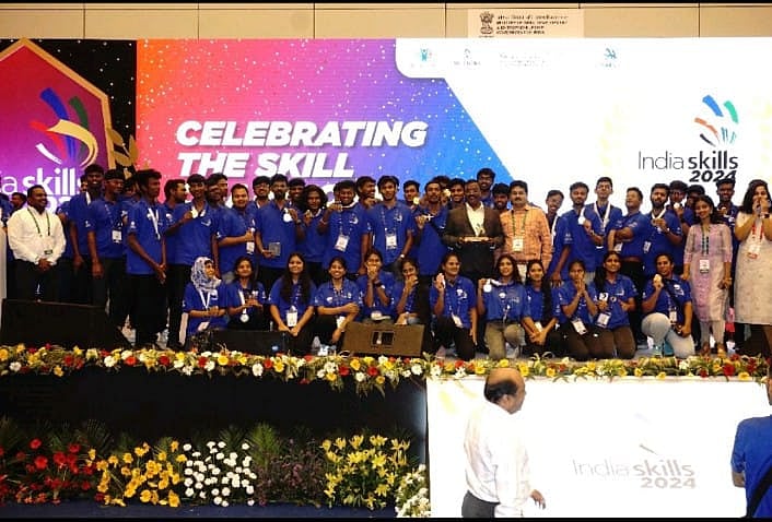 India Skills போட்டி... 40 பதக்கங்களை குவிந்த மாணவர்கள்: நான் முதல்வன் திட்டத்தால் மகுடம் சூடிய தமிழ்நாடு