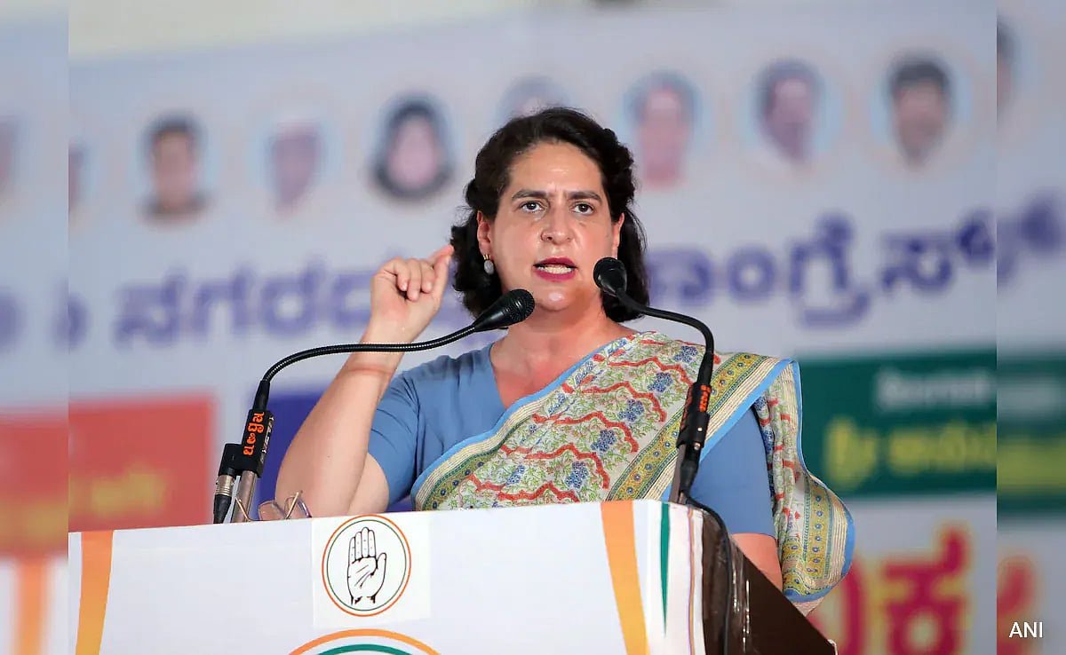 "பிரதமர் பதவிக்கு தான் தகுதியற்றவர் என்பதை மோடி உணர்ந்துள்ளார்" - பிரியங்கா காந்தி விமர்சனம் !
