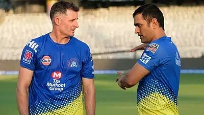 தோனி இன்னும் இரண்டு ஆண்டுகள் IPL-ல் விளையாடுவார் - CSK பேட்டிங் பயிற்சியாளர் மைக் ஹஸ்ஸி கருத்து ! 