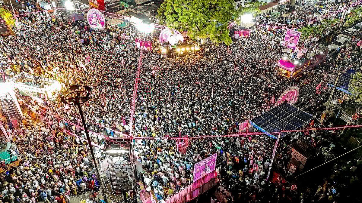 சந்திரசேகர் ராவ் அடுத்த 48 மணி நேரத்திற்கு பிரசாரம் செய்ய தடை -  தேர்தல் ஆணையத்தின் உத்தரவின் பின்னணி ?