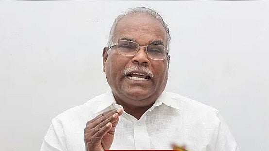 ”சூதாட்டம் போல் நீட் தேர்வு” : கே.பாலகிருஷ்ணன் ஆவேசம்!