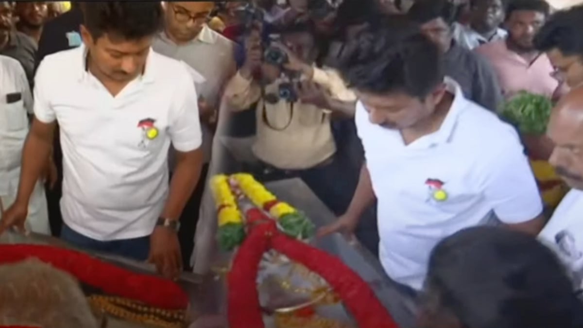 கள்ளக்குறிச்சி விவகாரம் : உயிரிழந்தோரின் உடலுக்கு அஞ்சலி செலுத்தி, இழப்பீடு வழங்கிய அமைச்சர் உதயநிதி!