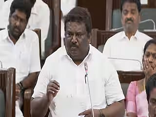 “சமூக நீதிக்கு எதிரான பாஜகவுடன் கைகோர்த்து இருக்கிறீர்கள்” - பாமகவுக்கு அமைச்சர் சிவசங்கர் பதிலடி !
