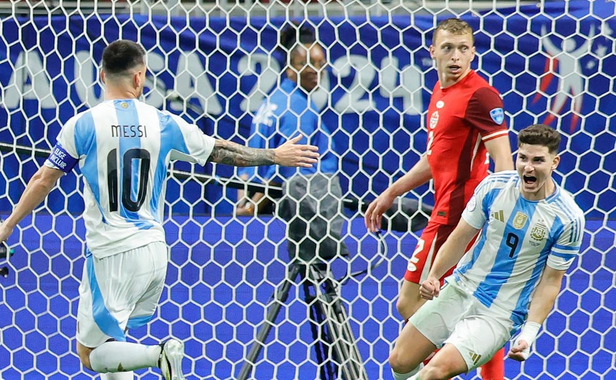 கோலாகலமாக தொடங்கிய கோபா அமெரிக்கா தொடர் : முதல் போட்டியில் வென்று அசத்திய மெஸ்ஸியின் அர்ஜென்டினா ! 