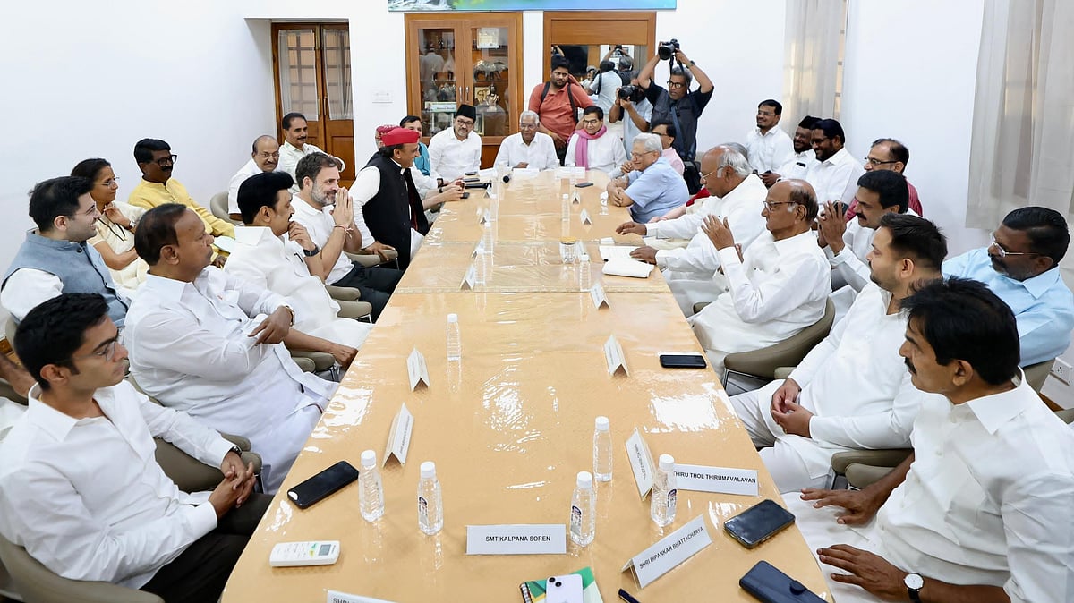 கடந்த காலங்களில் இருந்த கர்வம் - இனி இல்லை! : கூட்டணி இல்லையேல், பா.ஜ.க ஆட்சியே இல்லை!