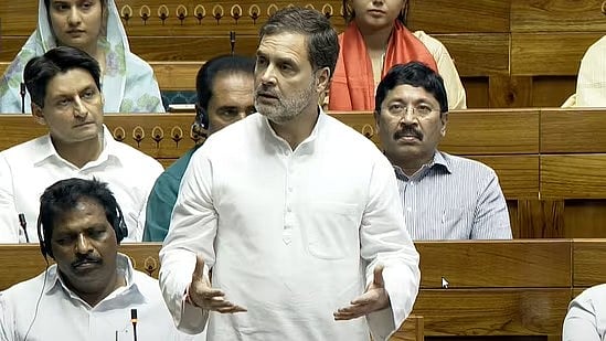 ”இந்திய மக்களின் குரலாக எதிர்க்கட்சிகள் இருக்கும்” : மக்களவையில் ராகுல் காந்தி பேச்சு!