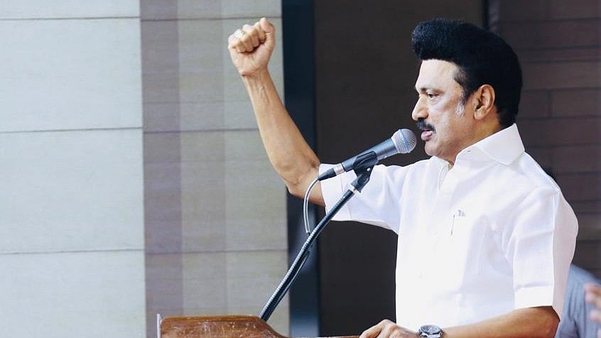 நாடாளுமன்றத்தில் திமுக முன்னணிப் படையாகத் திகழும்: MPக்கள் கூட்டத்தில் நிறைவேற்றப்பட்ட தீர்மானங்கள் என்ன?