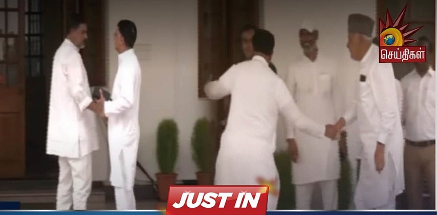 நாடே எதிர்நோக்கி காத்திருக்கும் தேர்தல் முடிவு... டெல்லியில் தொடங்கியது இந்தியா கூட்டணி ஆலோசனைக் கூட்டம்!