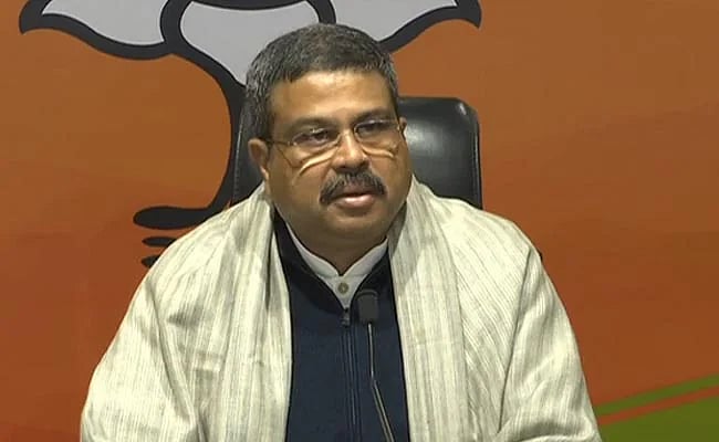 தகுதியற்ற அமைச்சர்களுக்கு பதவி நீட்டிப்பு செய்திருக்கும் பா.ஜ.க! : 18ஆவது மக்களவையில் உருவான சர்ச்சை!