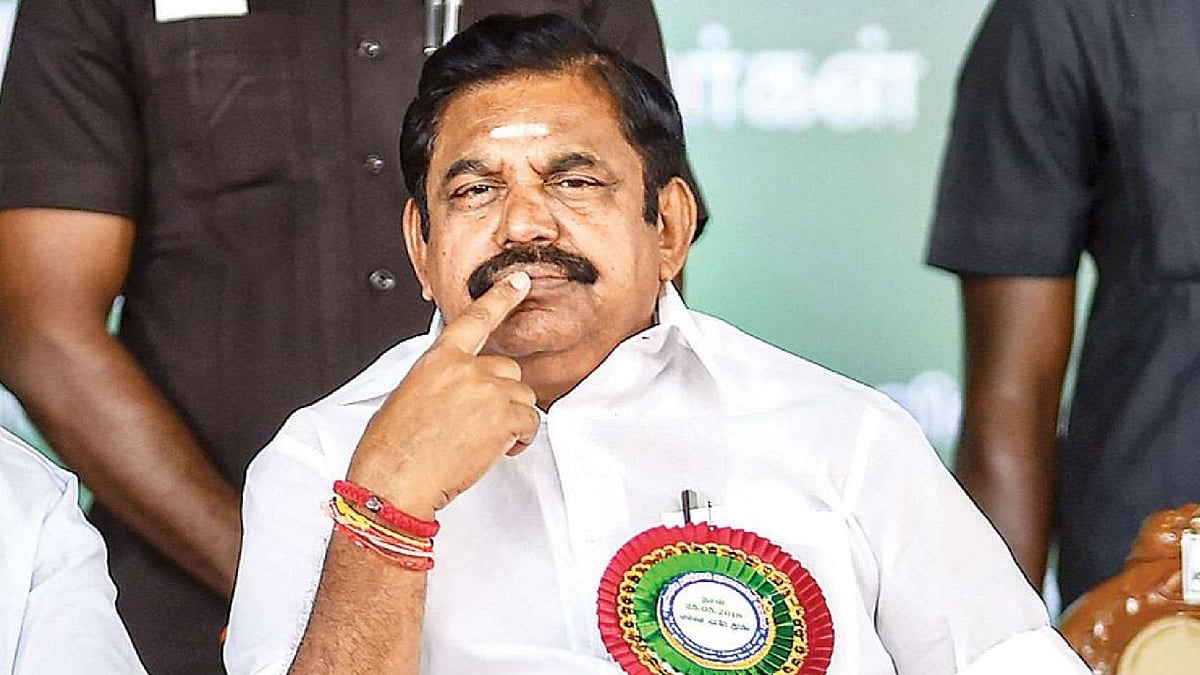 சட்ட ஒழுங்கைப் பற்றி பழனிசாமி பேசலாமா? 2 மாதத்தில் 5 சம்பவங்கள்... அடுத்தடுத்து கைதான அதிமுக நிர்வாகிகள்!