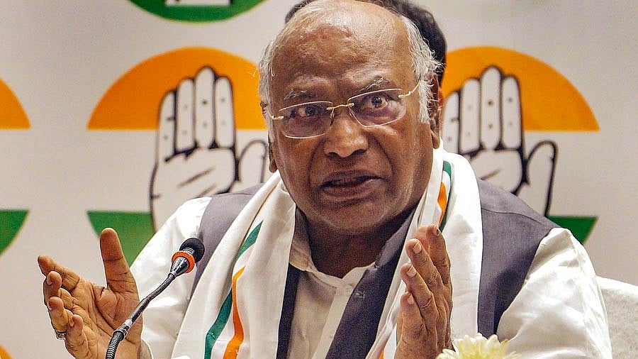 ”வேலைவாய்ப்பின்மைக்கு மோடி அரசே காரணம்”: மல்லிகார்ஜுன கார்கே குற்றச்சாட்டு!