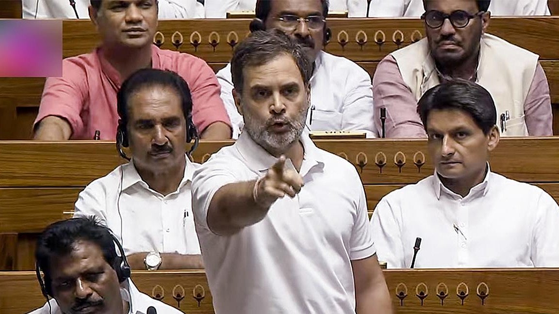 ராகுல் காந்தியின் உரை நீக்கம் : முதல் கூட்டத் தொடரிலேயே பயந்து போய்  இருக்கும் பா.ஜ.க!