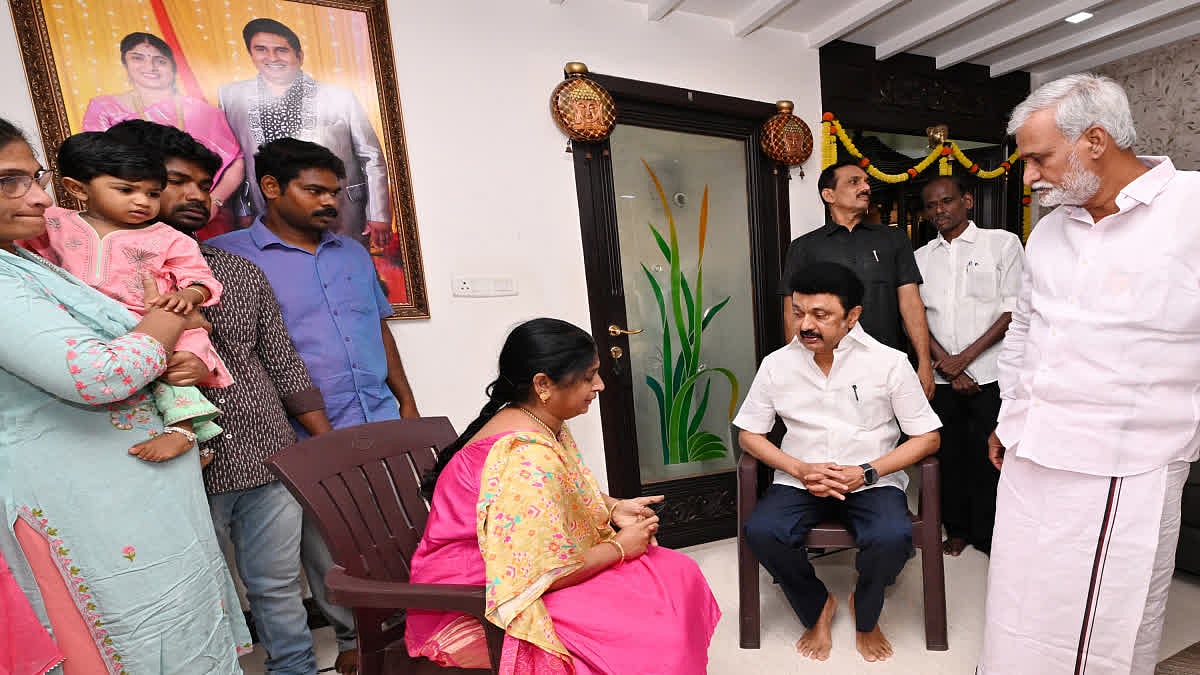 “மக்கள் அரசியலைச் செய்யுங்கள்; மரண அரசியல் வேண்டாம்” : பழனிசாமிக்கு முரசொலி பதிலடி!