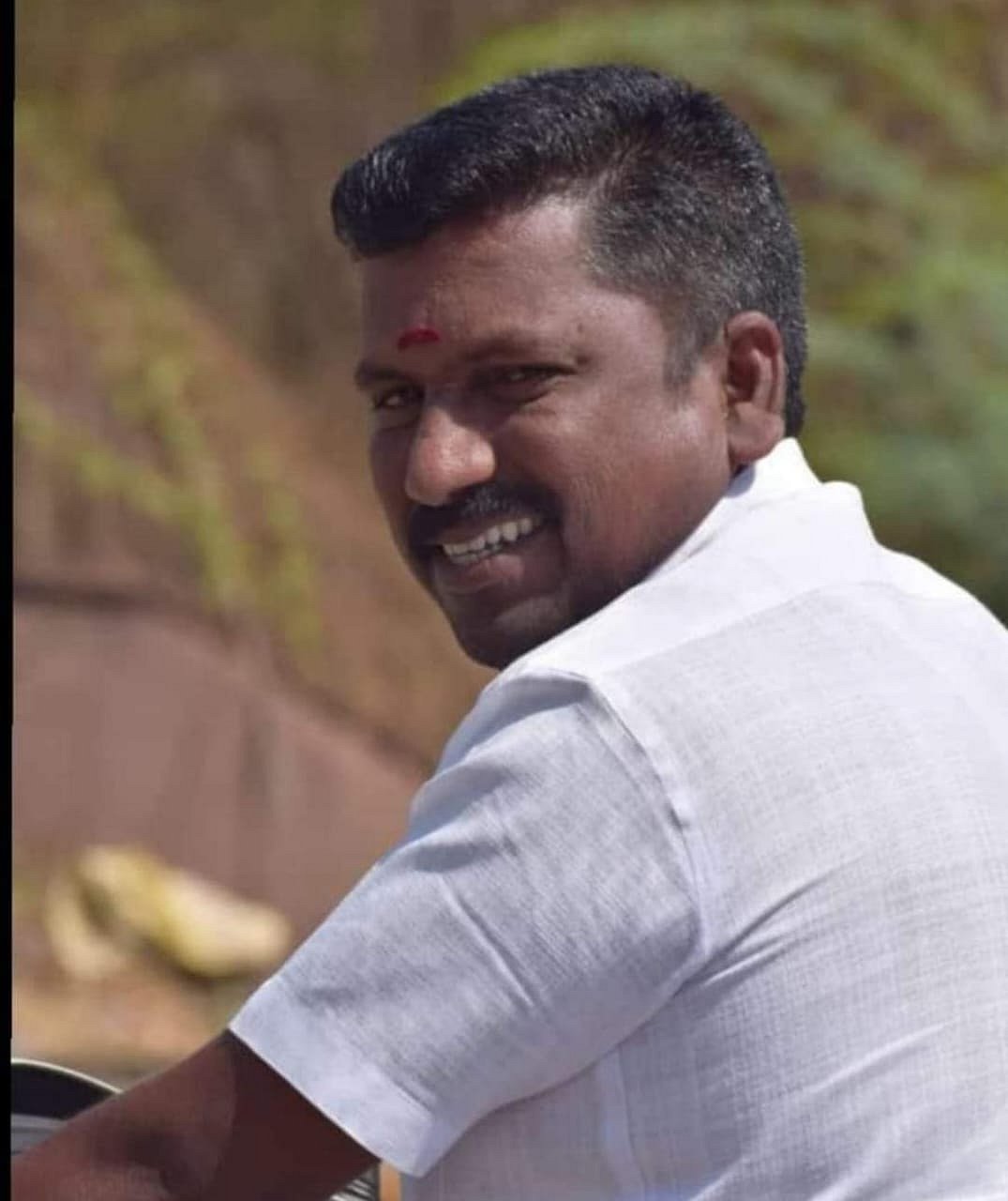 கடத்தல் வழக்கு : திருவண்ணாமலை அதிமுக ஒன்றிய செயலாளருக்கு போலிஸார் வளைவீச்சு !