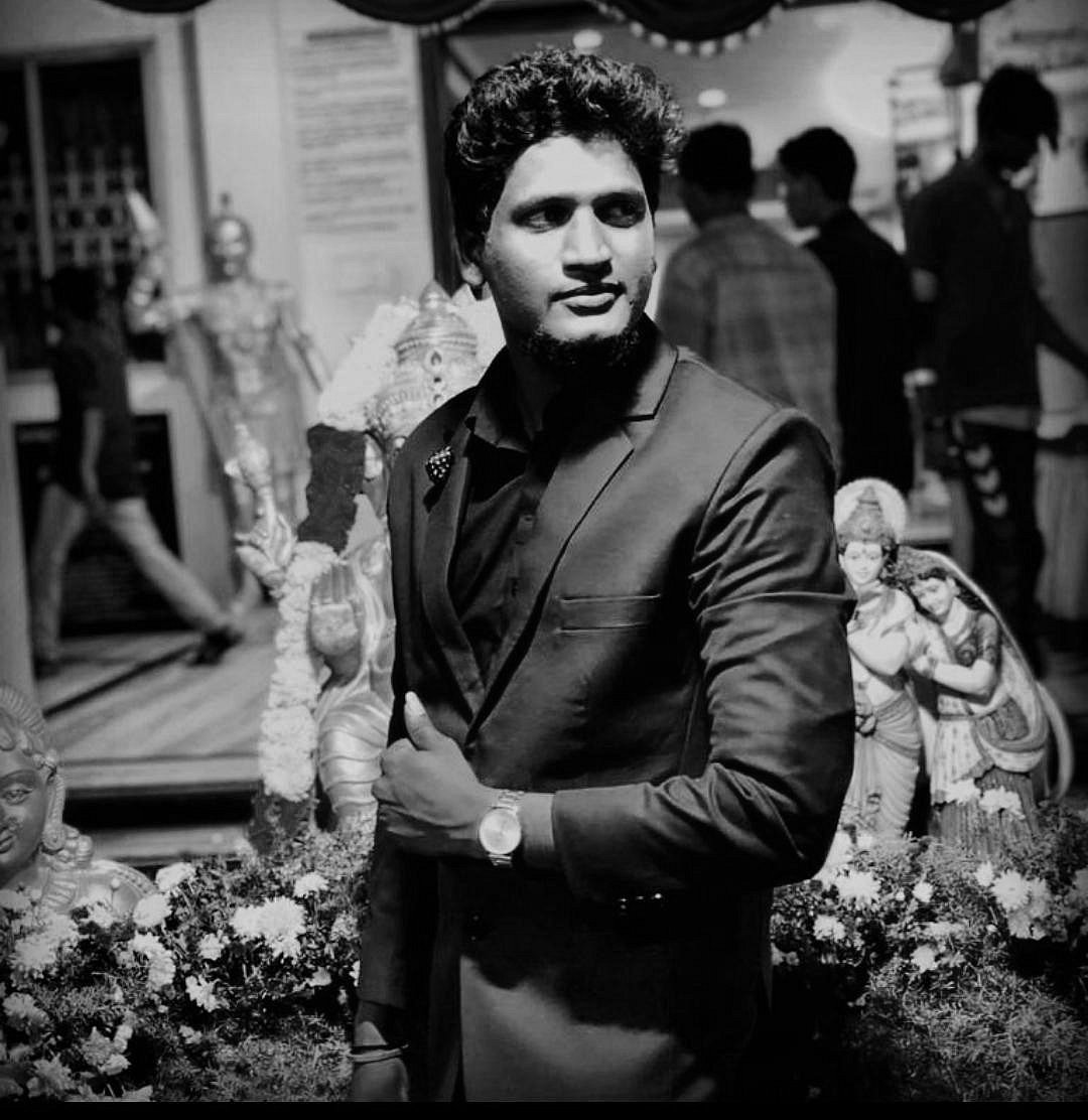 உடலுறுப்பு தானம் : 5 பேருக்கு மறுவாழ்வளித்த இளைஞர் : திமுக இளைஞரணி உறுப்பினருக்கு அமைச்சர் மரியாதை !