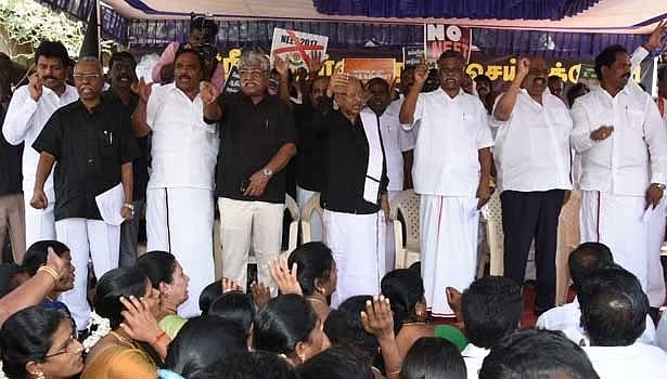 நீட் ஒழிப்பு போராட்டம் : ஜூலை 15-ல் திராவிடர் கழகம் சார்பில் இரு சக்கரப் பிரச்சாரப் பயணம் - கி.வீரமணி !