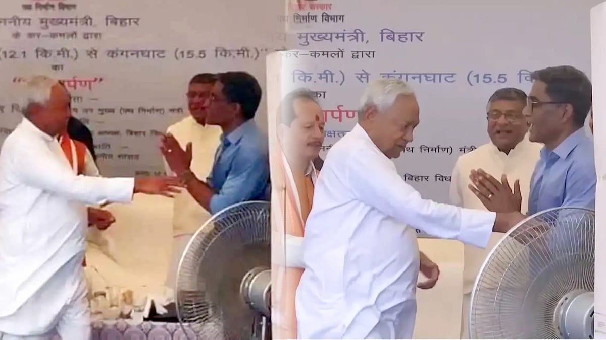 “உங்க காலில்கூட விழுகிறேன்...” - தனியார் நிறுவன அதிகாரி காலில் விழப்போன நிதிஷ் குமார் - காரணம் என்ன?