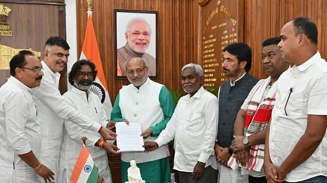 மீண்டும் ஜார்க்கண்ட் முதலமைச்சராகும் ஹேமந்த் சோரன்!