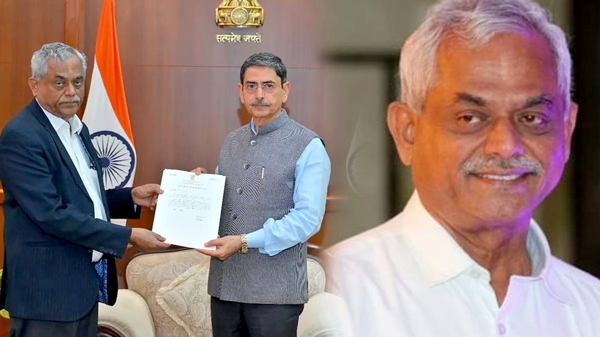 பெரியார் பல்கலை துணை வேந்தர் ஊழல் எதிரொலி - பொதுக் கலந்தாய்வில் கலந்துகொண்ட இரண்டே மாணவர்கள்!