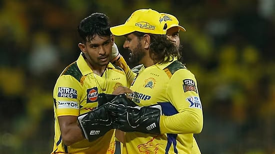 "CSK அணிக்காக விளையாடியது கடவுள் அளித்த பரிசு" - இலங்கை நட்சத்திர வீரர் நெகிழ்ச்சி ! 