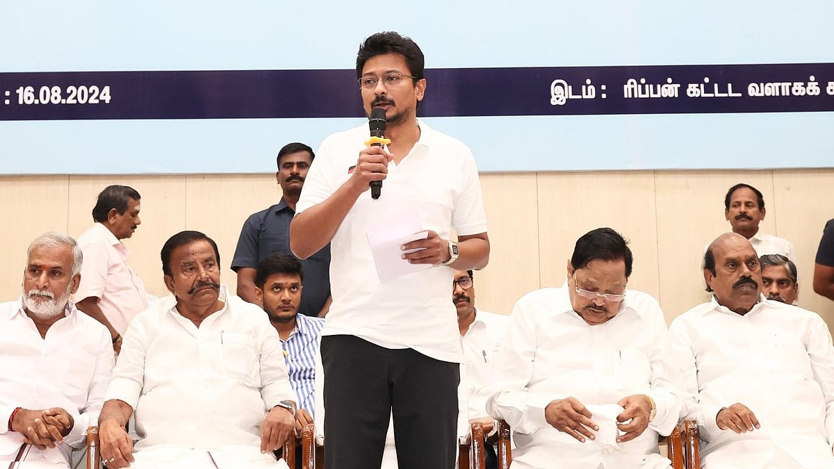 "சென்னையில்  400 கி.மீ நீளத்திற்கு புதிய மழைநீர் வடிகால் அமைக்கும் பணி" -  அமைச்சர் உதயநிதி ஸ்டாலின் ! 