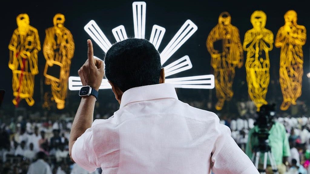 “நாடாளுமன்றத் தேர்தல் 2024 - 40க்கு 40 தென் திசையின் தீர்ப்பு” - முதலமைச்சரின் தேர்தல் ஆவண நூல் வெளியீடு!