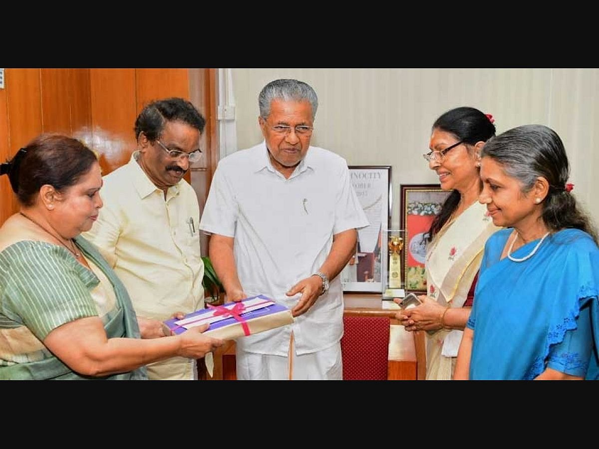 மலையாள சினிமாவில் பாலியல் ரீதியான தொல்லை... பதறவைக்கும் அரசின்  விசாரணை அறிக்கை வெளியீடு ! 