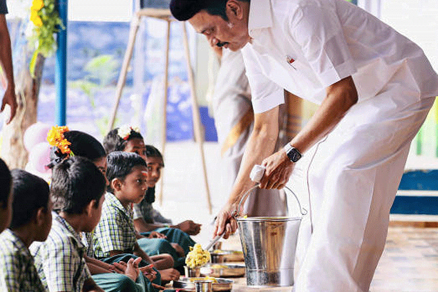 “பெருமையின் அடையாளங்களாக இருக்கும் அரசுப்பள்ளிகள்” : அமைச்சர் மா. சுப்பிரமணியன் புகழாரம்!