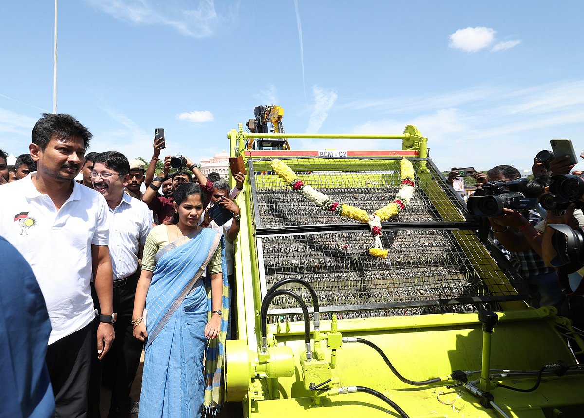 “நம்ம மெரினா நம்ம பெருமை” விழிப்புணர்வு இயக்கம்! : அமைச்சர் உதயநிதி ஸ்டாலின் தொடங்கி வைத்தார்!