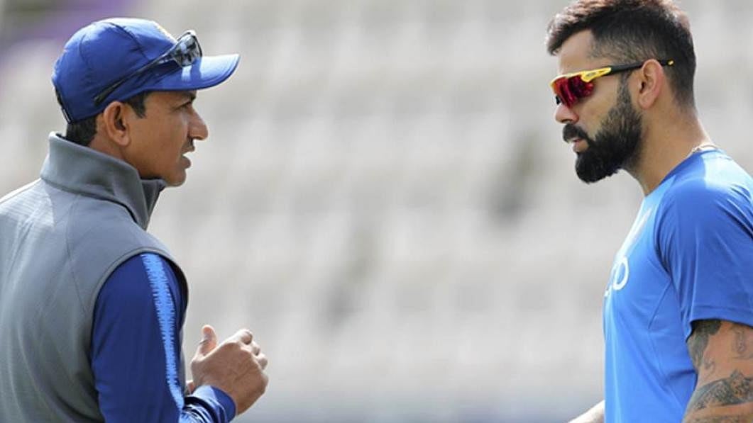 " விராட் கோலி டெஸ்ட் கேப்டனாக தொடர்ந்திருக்க வேண்டும்" -  இந்திய அணியின் முன்னாள் பயிற்சியாளர் கருத்து ! 