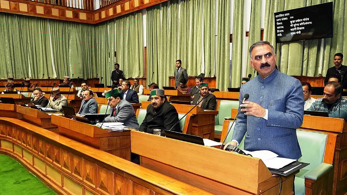 "இனி MLA-க்கள் கட்சி தாவினால் ஓய்வூதியம் வழங்கப்படாது" -ஹிமாச்சல் பிரதேச சட்டமன்றத்தின் நிறைவேறிய மசோதா !