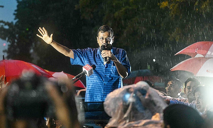 “என் நம்பிக்கை இப்போது 100 மடங்கு அதிகரித்திருக்கிறது” - சிறையில் இருந்து வெளிவந்த கெஜ்ரிவால் பேச்சு !