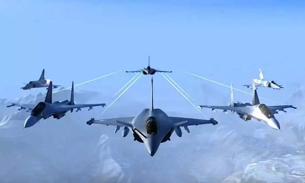 விமானப்படை நிறுவன தினம் : அக்.7-ல் சென்னை மெரினா வான்வெளியில் அணிவகுக்கும் ரஃபேல்,  தேஜஸ் விமானங்கள் !  