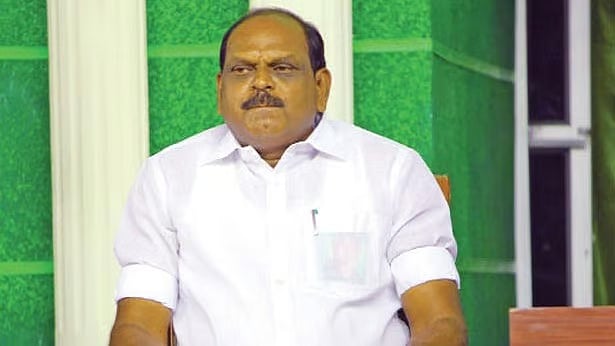 வருமானத்துக்கு அதிகமாக 1000% சொத்து... அதிமுக முன்னாள் அமைச்சர் வைத்திலிங்கம் பாய்ந்த வழக்கு!