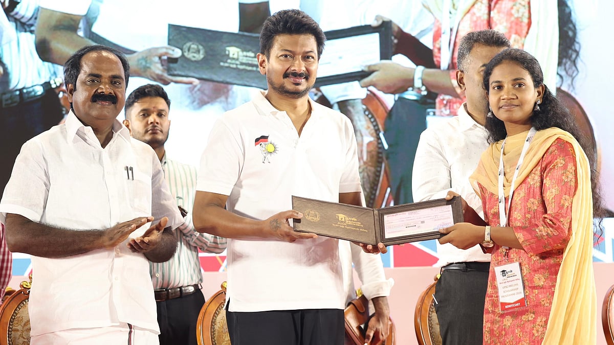 ”இளைஞர்களின் கனவு நனவாக என்றும் துணை நிற்கும் திராவிட மாடல் அரசு” : அமைச்சர் உதயநிதி ஸ்டாலின் பெருமிதம்!