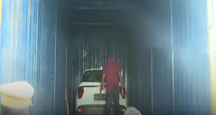 நாமக்கல்லில் சினிமா பாணியில் சேசிங் : வடமாநில கொள்ளையன் சுட்டுக்கொலை : தமிழ்நாடு போலீசார் அதிரடி !