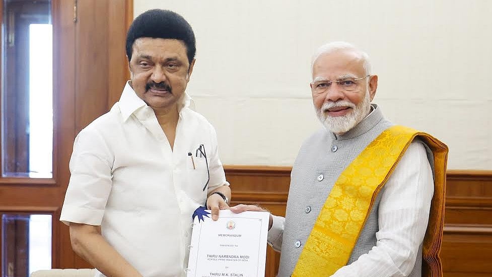 பிரதமர் மோடியை சந்தித்த முதலமைச்சர் மு.க.ஸ்டாலின் : தமிழ்நாட்டிற்கான நிதியை உடனே வழங்க வலியுறுத்தல்!