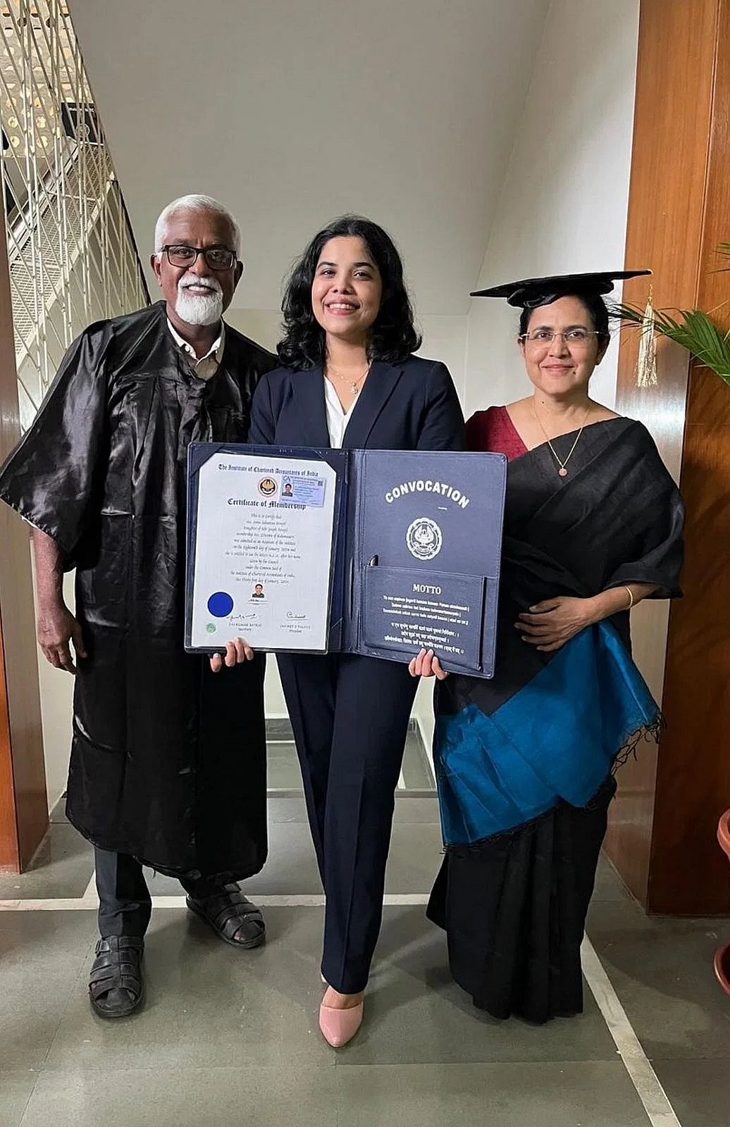 “எங்கள் துயரத்தை வேறு யாரும் அனுபவிக்கக்கூடாது” : வேலை பளுவிற்கு தன் மகளைப் பறிகொடுத்த ஒரு தாயின் கடிதம்!