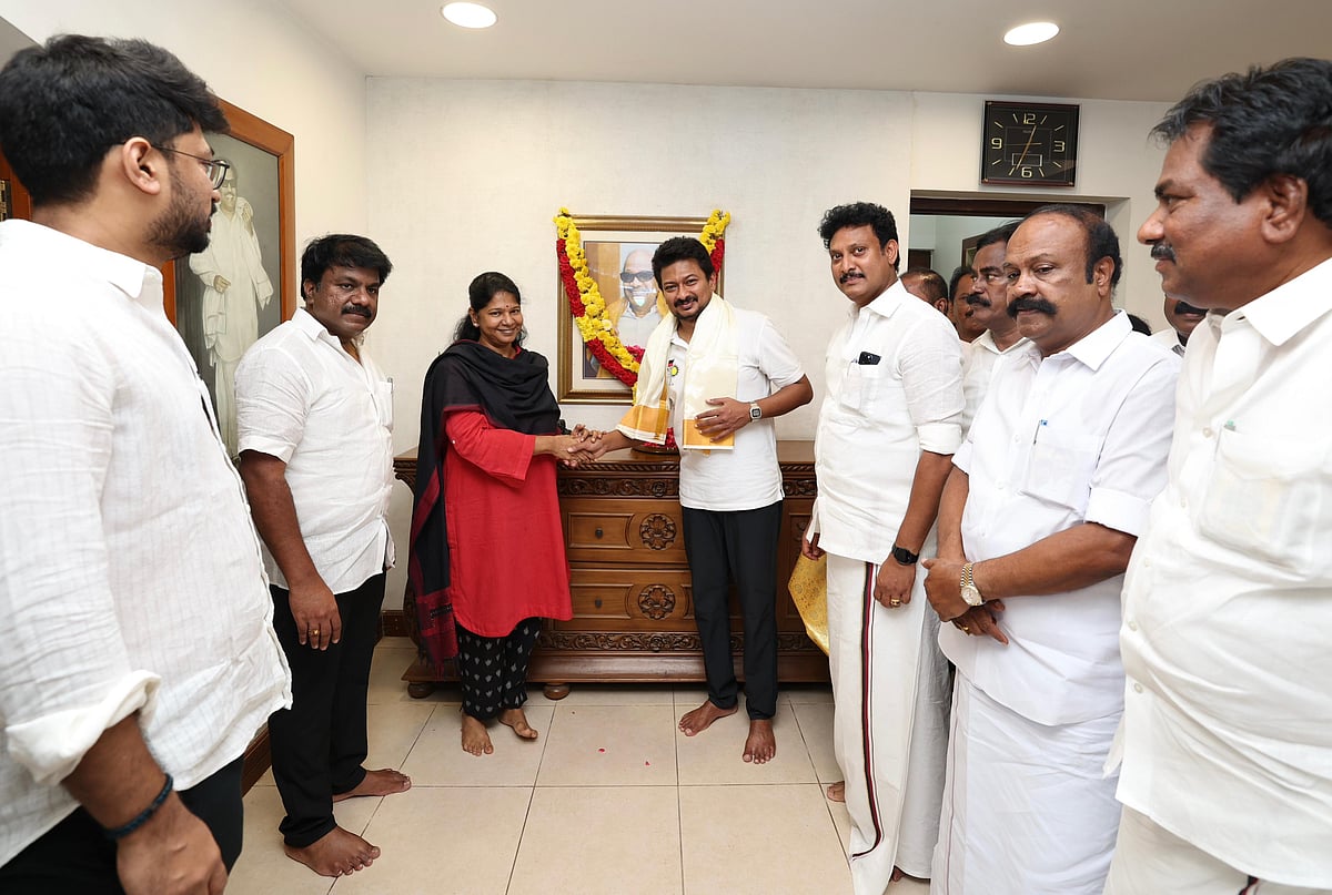 “மேலும் சிறப்பாக செயல்பட வேண்டும்..” - துணை முதலமைச்சர் உதயநிதிக்கு கனிமொழி MP வாழ்த்து!