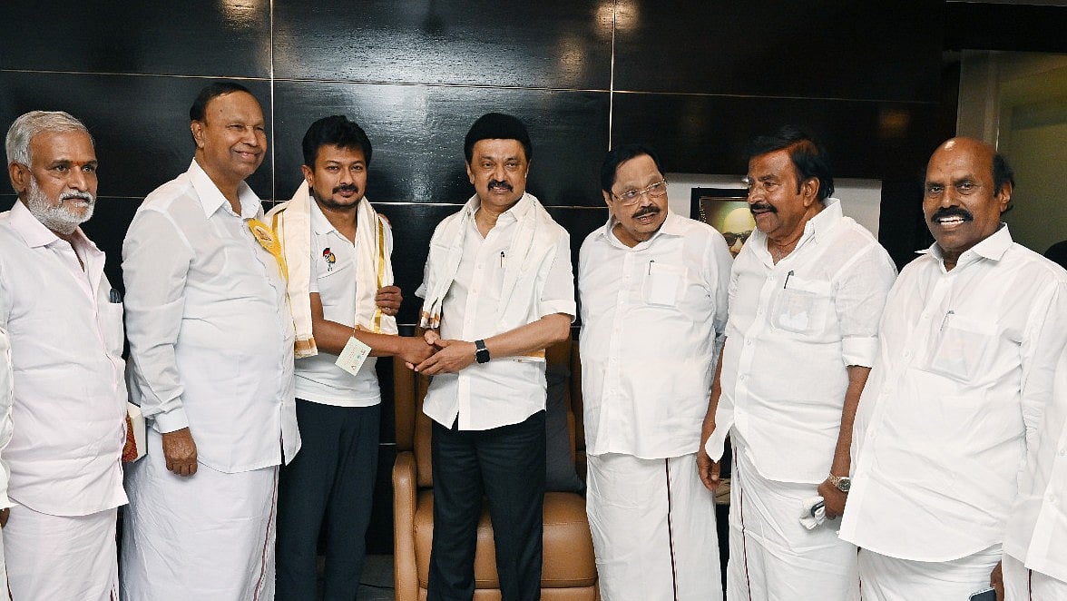 மாநிலத்திற்கு செழிப்பையும், நலனையும் கொண்டு வருவார்! : துணை முதலமைச்சர் உதயநிதிக்கு குவியும் பாராட்டுகள்!