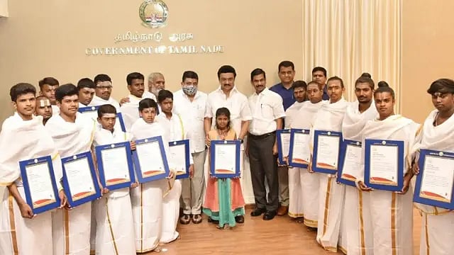 “சனாதன எதிர்ப்பு போராளி...” - துணை முதலமைச்சருக்கு தமிழ்நாடு அரசு நியமன அர்ச்சகர்கள் சங்கம் வாழ்த்து!