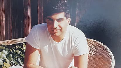 போரால் முறிந்த காதல் : ரத்தன் டாடாவின் காதல் கதை இதுதான்!