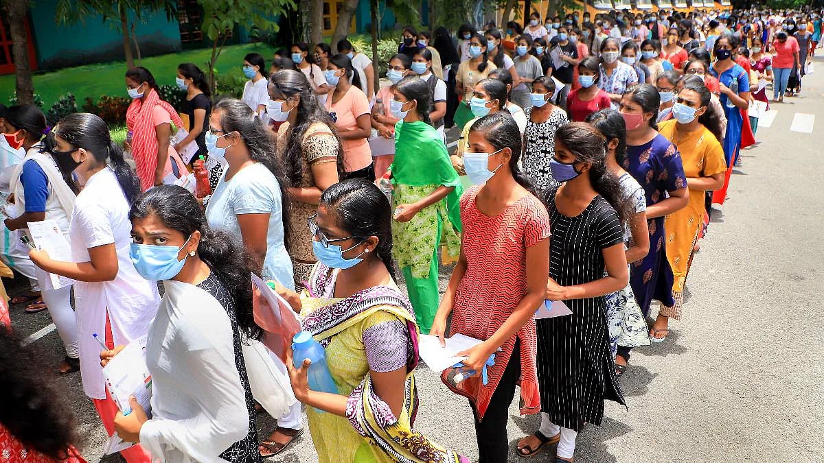 “ஒன்றிய அரசின் போக்கு, பாசிசத்தின் உச்சம் - நீட் தேர்வை உடனடியாக ரத்து செய்ய வேண்டும்”: துணை முதலமைச்சர்!