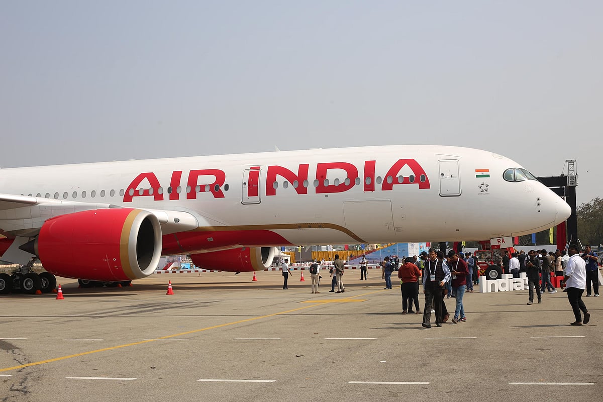 தொடரும் விமான கோளாறுகள்: AIR INDIA-வை இந்திய அரசு திருப்பப்பெற்று நடத்த வேண்டும் - தயாநிதிமாறன் கோரிக்கை!