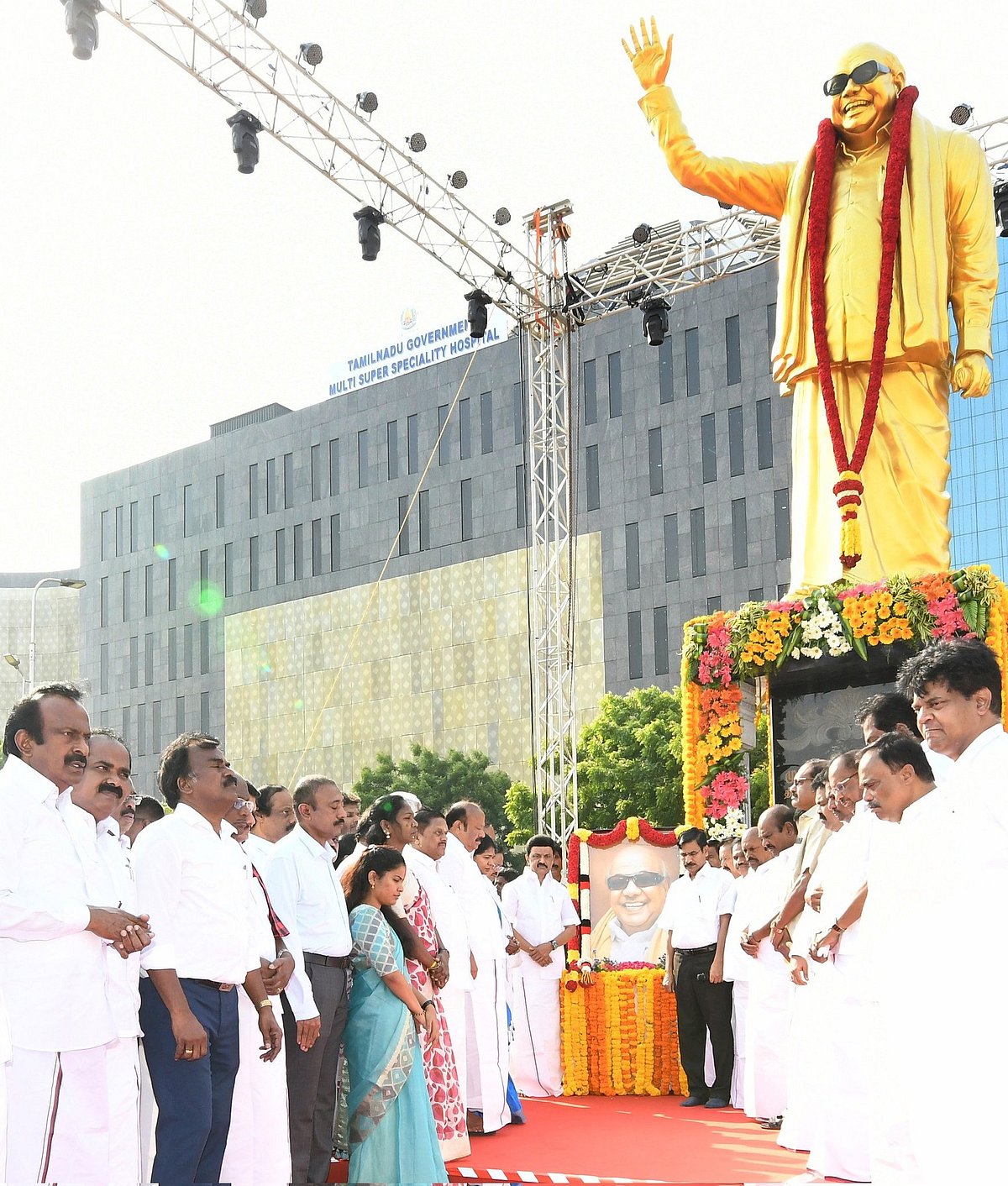 திராவிட மாடல் ஆட்சியில் தகைசால் தலைவர்களுக்கு  நினைவரங்கங்கள், சிலைகள்! : தமிழ்நாடு அரசு புகழாரம்!